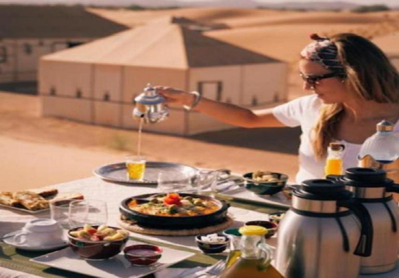 Desert Luxury Tented & Activities Hotel Adrouine ภายนอก รูปภาพ