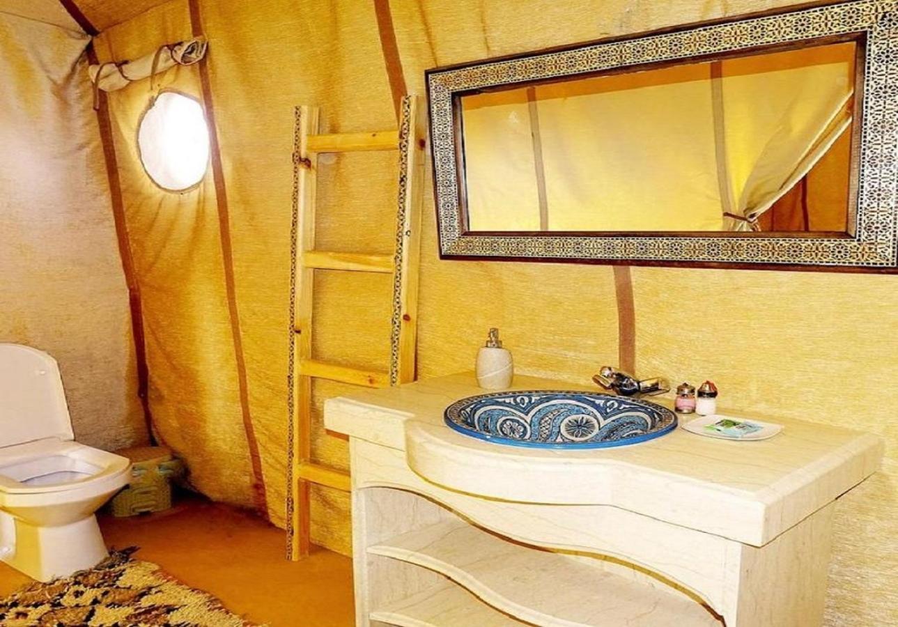 Desert Luxury Tented & Activities Hotel Adrouine ภายนอก รูปภาพ